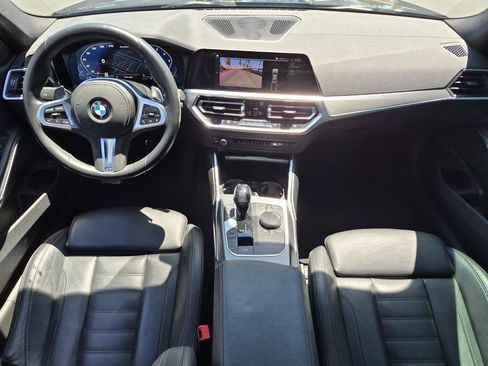 Used 2020 BMW 330i Sedan w/ M Sport Package RWD image 29