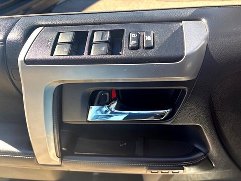 Used 2016 Toyota 4Runner Limited image 17