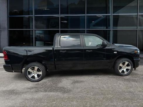 New 2026 RAM 1500 Express RWD image 29