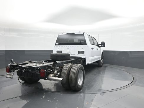 New 2025 Ford F350 XL image 22