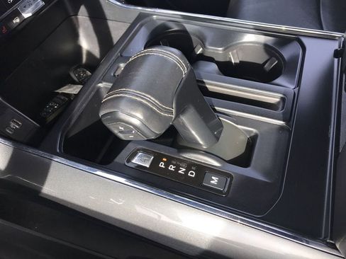 Used 2022 Ford F150 XLT w/ Equipment Group 302A High image 19