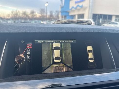 Used 2015 BMW 528i xDrive Sedan image 11