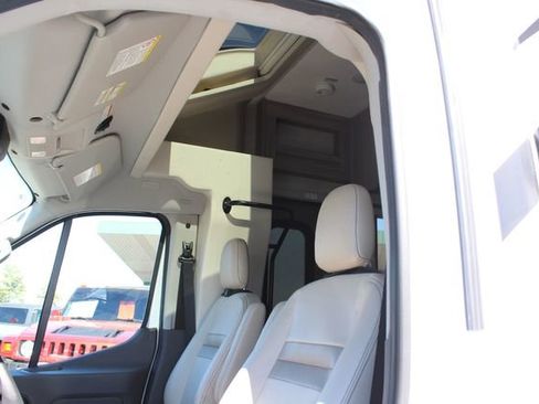 Used 2023 Ford Transit 350 Low Roof DRW AWD image 17