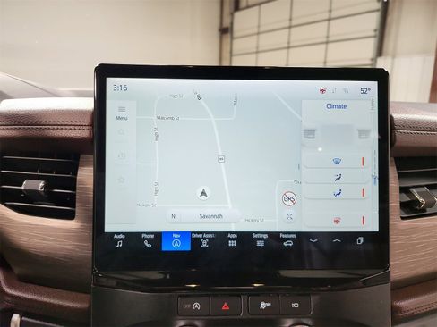 Used 2024 Ford Expedition Limited image 30