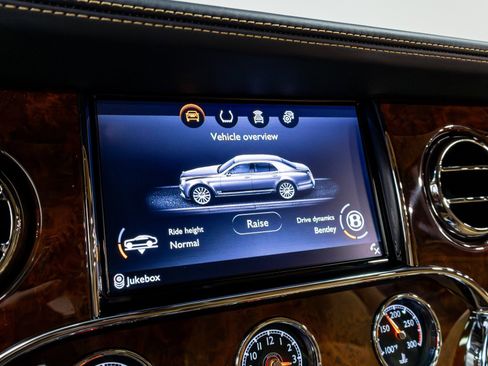 Used 2017 Bentley Mulsanne image 83