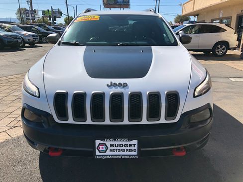 Used 2016 Jeep Cherokee Trailhawk w/ Leather Interior Group image 6