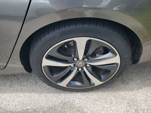 Used 2024 Acura TLX w/ Technology Package FWD image 5