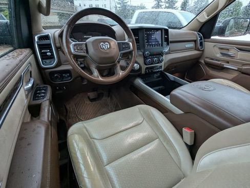 Used 2019 RAM 1500 Laramie AWD/4WD image 2
