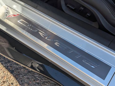 Used 2016 Chevrolet Corvette Z06 w/ 3LZ Preferred Equipment Group image 22