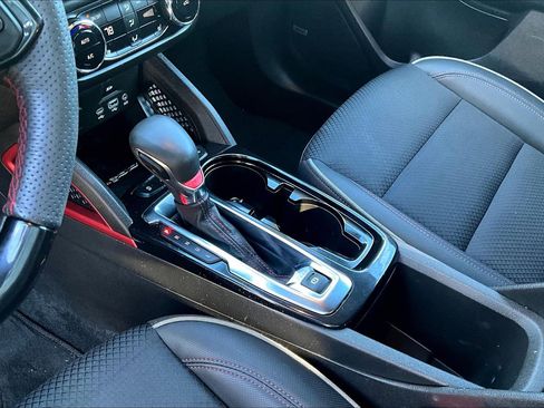 Used 2023 Chevrolet TrailBlazer RS w/ Sun and Liftgate Package image 10