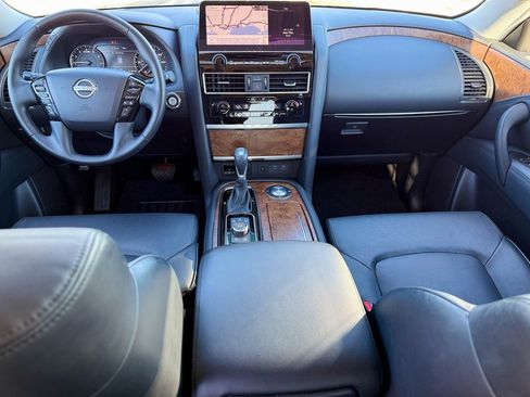 Used 2024 Nissan Armada SL w/ Captain's Chairs Package image 25
