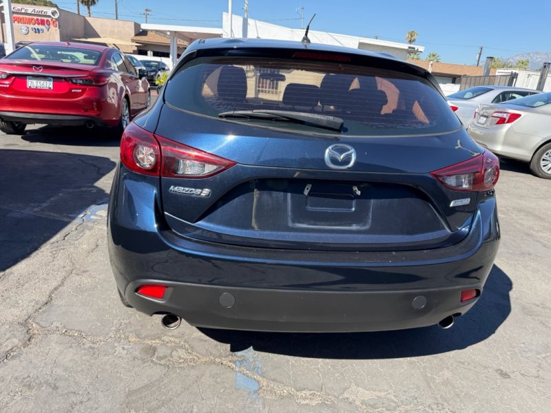 Used 2014 MAZDA MAZDA3 i Touring FWD image 9