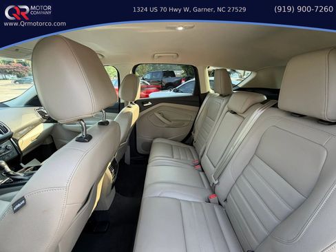 Used 2017 Ford Escape Titanium AWD/4WD image 27