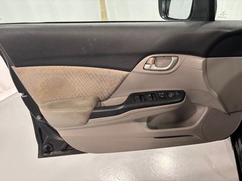 Used 2014 Honda Civic LX image 16