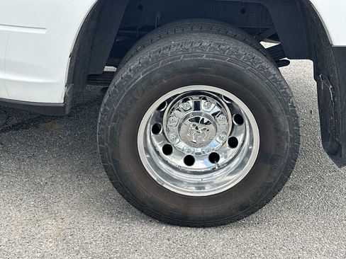 Used 2019 RAM 3500 Big Horn RWD image 12