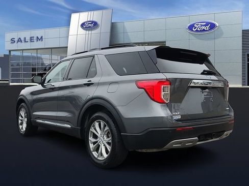 Certified 2023 Ford Explorer XLT w/ Equipment Group 202A AWD/4WD image 4