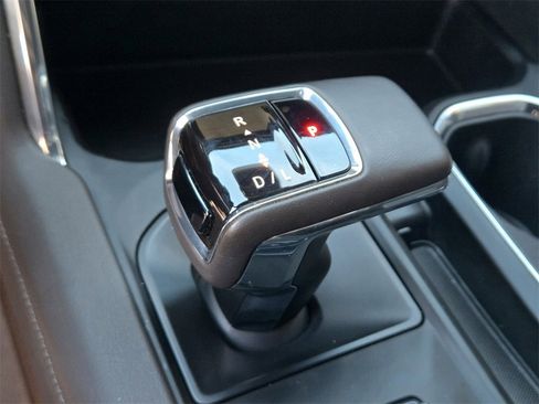 Used 2024 GMC Sierra 1500 Denali w/ Technology Package image 23