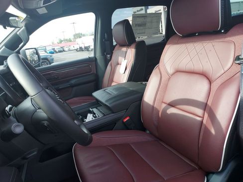 New 2026 RAM 1500 Limited AWD/4WD image 17