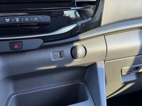 New 2025 Ford Transit 350 XLT image 6