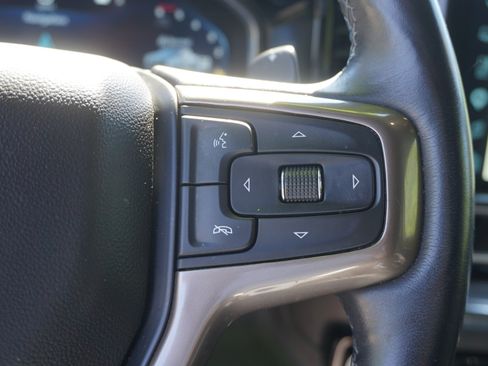 Used 2023 Chevrolet Silverado 1500 High Country AWD/4WD image 18