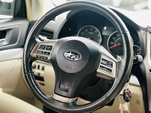 Used 2014 Subaru Outback 2.5i Premium image 10