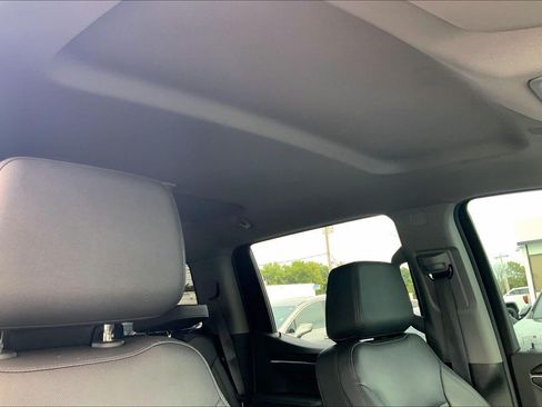 Used 2024 GMC Sierra 1500 SLT AWD/4WD image 27