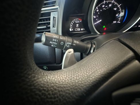 Used 2018 Honda Fit EX image 28