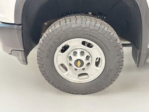 Certified 2022 Chevrolet Silverado 2500 W/T w/ WT Convenience Package image 19