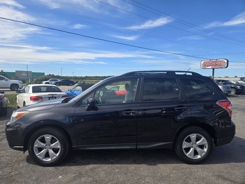 Used 2015 Subaru Forester 2.5i Premium AWD/4WD image 4