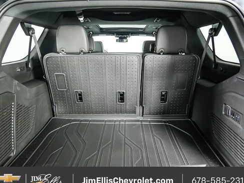 New 2026 Chevrolet Suburban Premier w/ Sun And Tow Package image 34