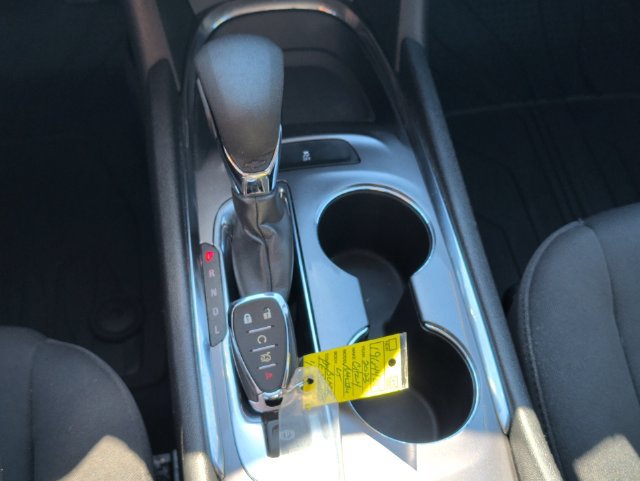 Used 2023 Chevrolet Malibu LT FWD image 24