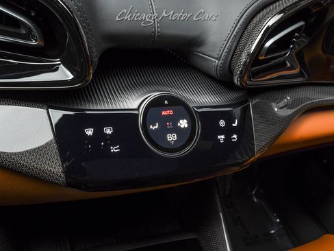 Used 2026 Ferrari Purosangue AWD/4WD image 17
