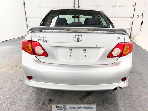 Used 2010 Toyota Corolla S FWD image 7