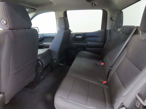 Certified 2024 Chevrolet Silverado 1500 Custom image 15