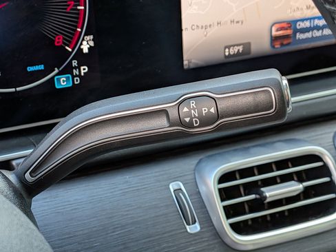 Used 2026 Mercedes-Benz GLE 450 4MATIC image 22