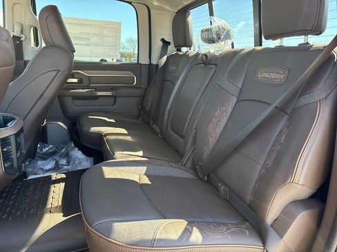 New 2026 RAM 3500 Longhorn AWD/4WD image 42