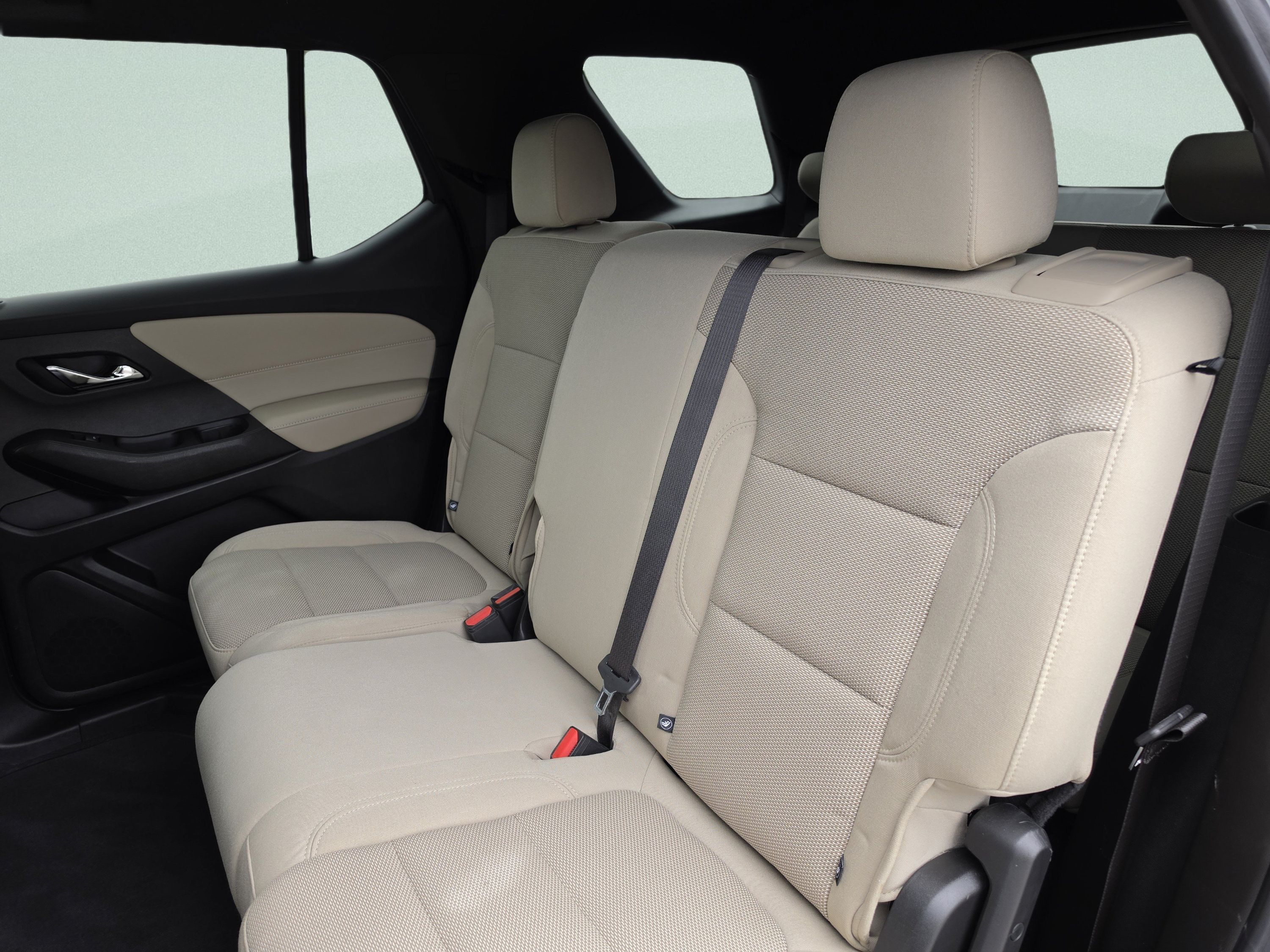 Used 2023 Chevrolet Traverse LS w/ Safety Package FWD image 22