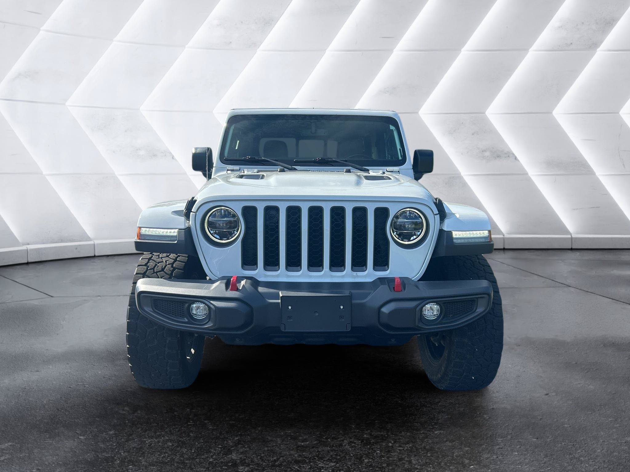 Used 2022 Jeep Gladiator Rubicon w/ LED Lighting Group AWD/4WD image 2
