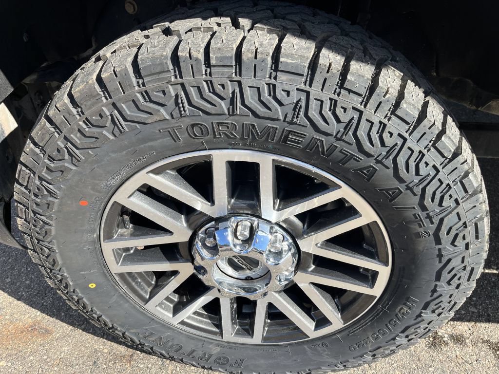 Used 2018 Ford F250 Lariat w/ Tow Technology Bundle AWD/4WD image 11