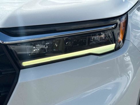 Certified 2024 Honda Pilot EX-L image 10