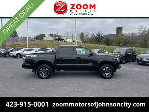 Used 2023 Toyota Tacoma TRD Sport w/ Technology Package AWD/4WD image 1