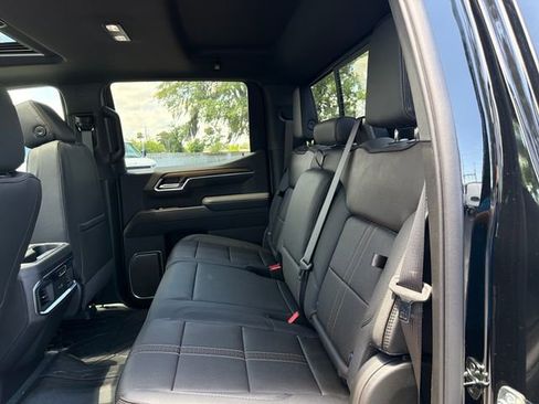 New 2026 Chevrolet Silverado 1500 High Country w/ High Country Premium Package AWD/4WD image 30