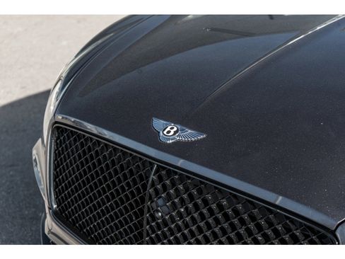 Used 2024 Bentley Continental GT Speed image 26