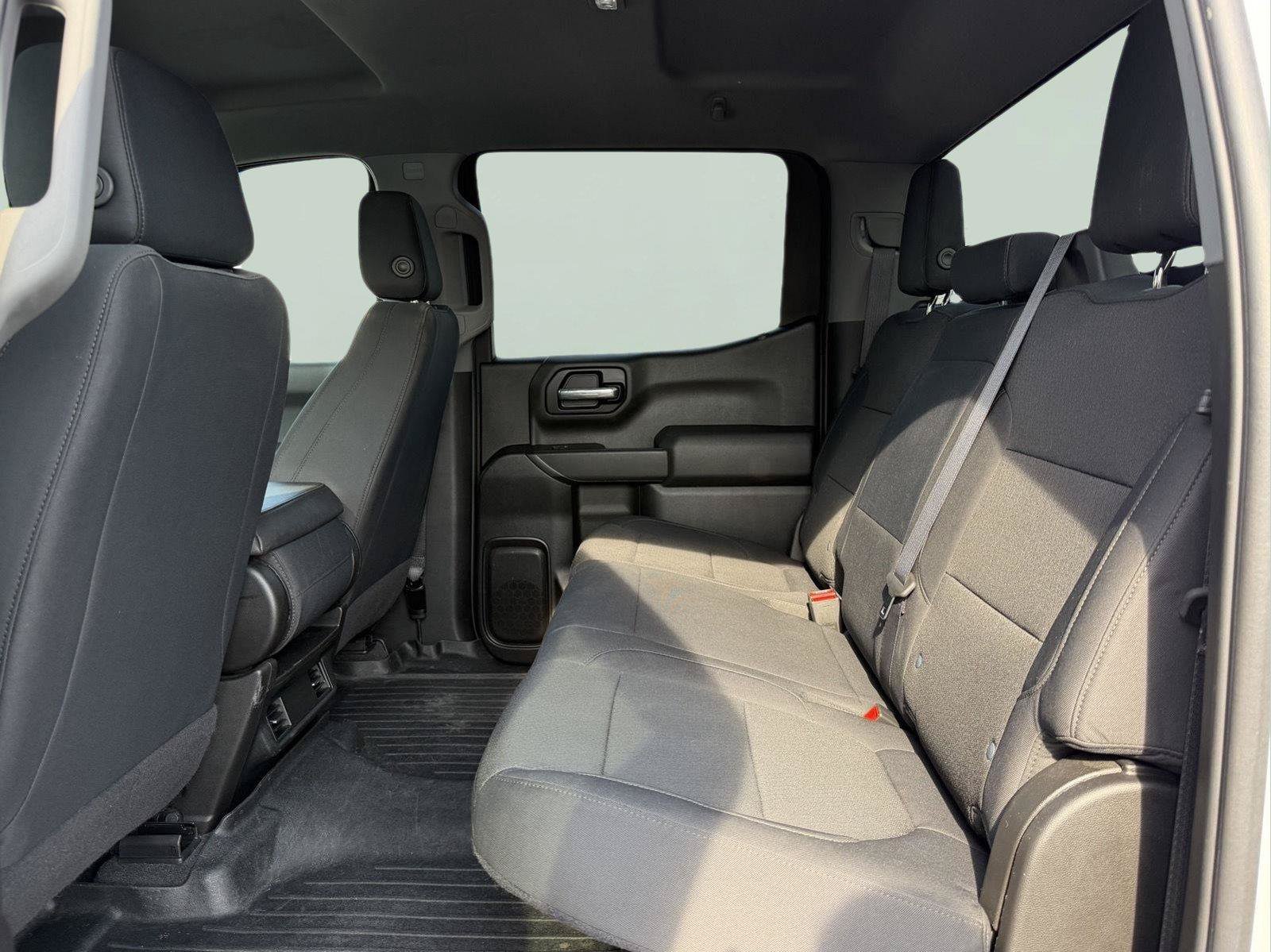 Used 2020 Chevrolet Silverado 1500 Custom Trail Boss w/ Custom Convenience Package AWD/4WD image 26