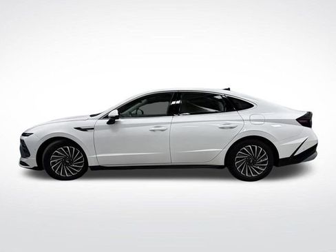 Used 2025 Hyundai Sonata Limited image 14