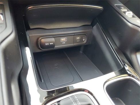 New 2025 Kia Telluride EX image 28