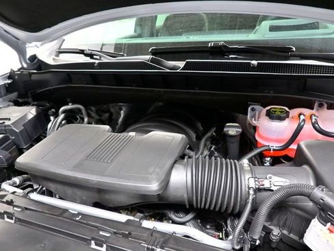 New 2026 Chevrolet Suburban Premier AWD/4WD image 31