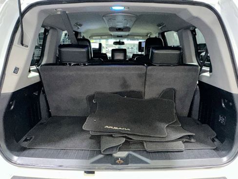 Used 2015 Nissan Armada Platinum image 39