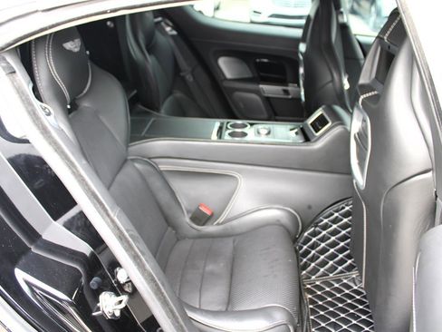 Used 2012 Aston Martin Rapide image 29