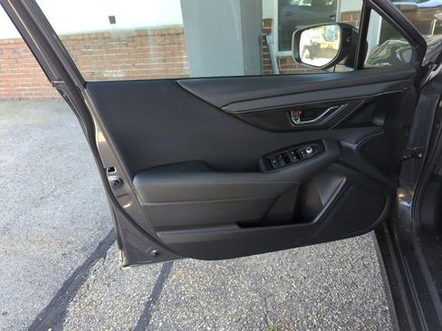 Used 2025 Subaru Legacy Premium image 12